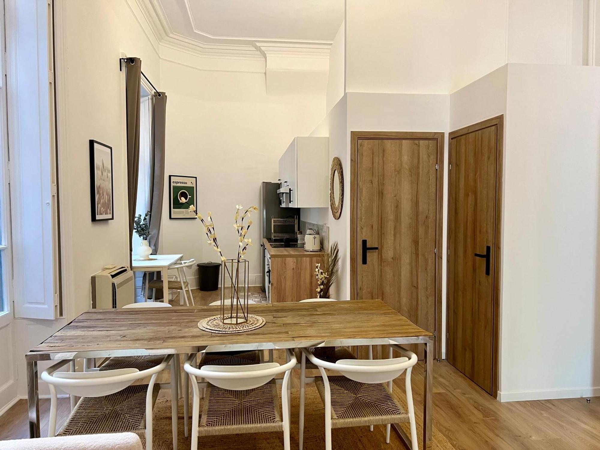 Apartment Maison El&ar - Place De La Comedie, Wifi