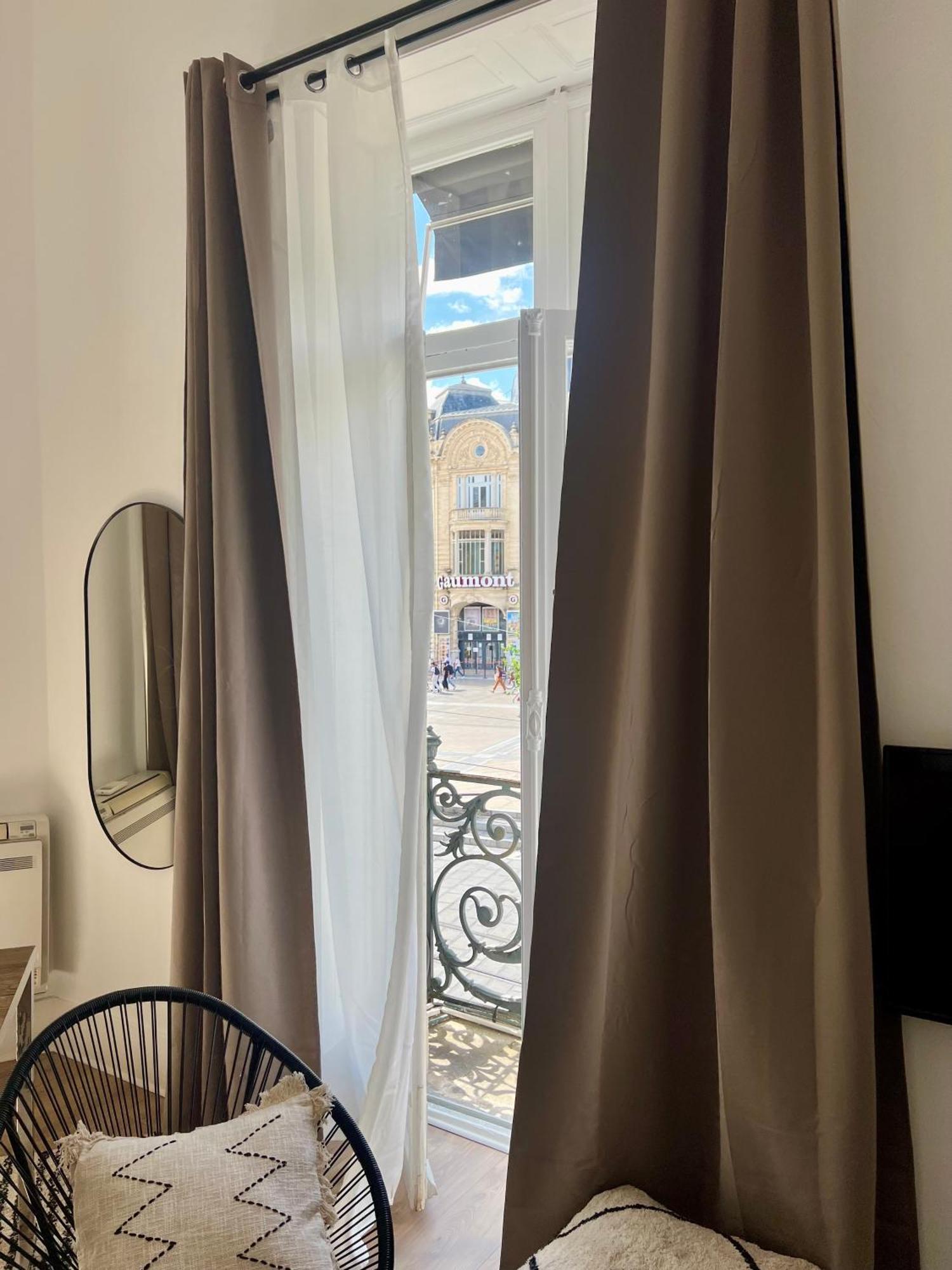 Maison El&ar - Place De La Comedie, Wifi Apartment *