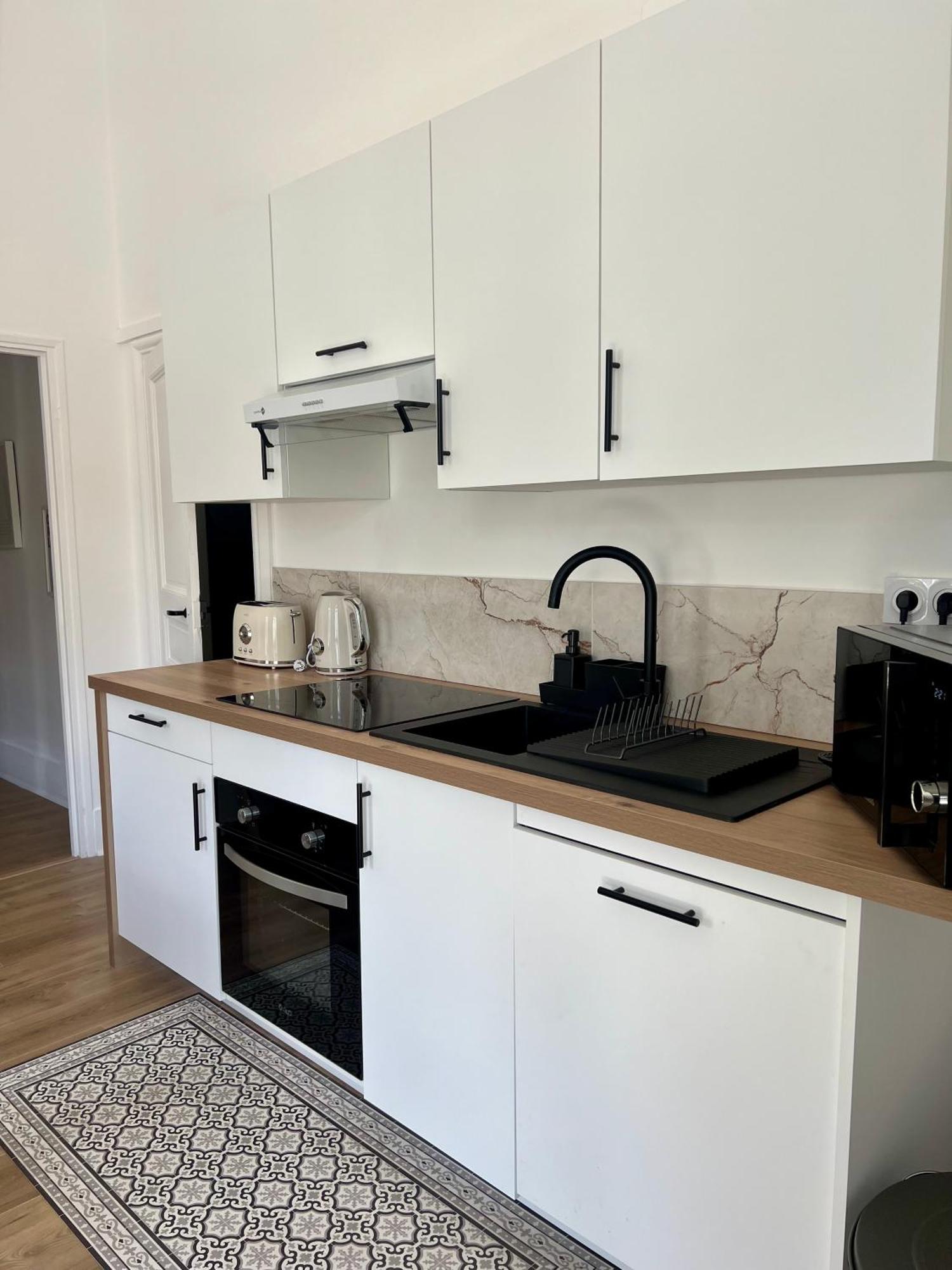 Apartment Maison El&ar - Place De La Comedie, Wifi