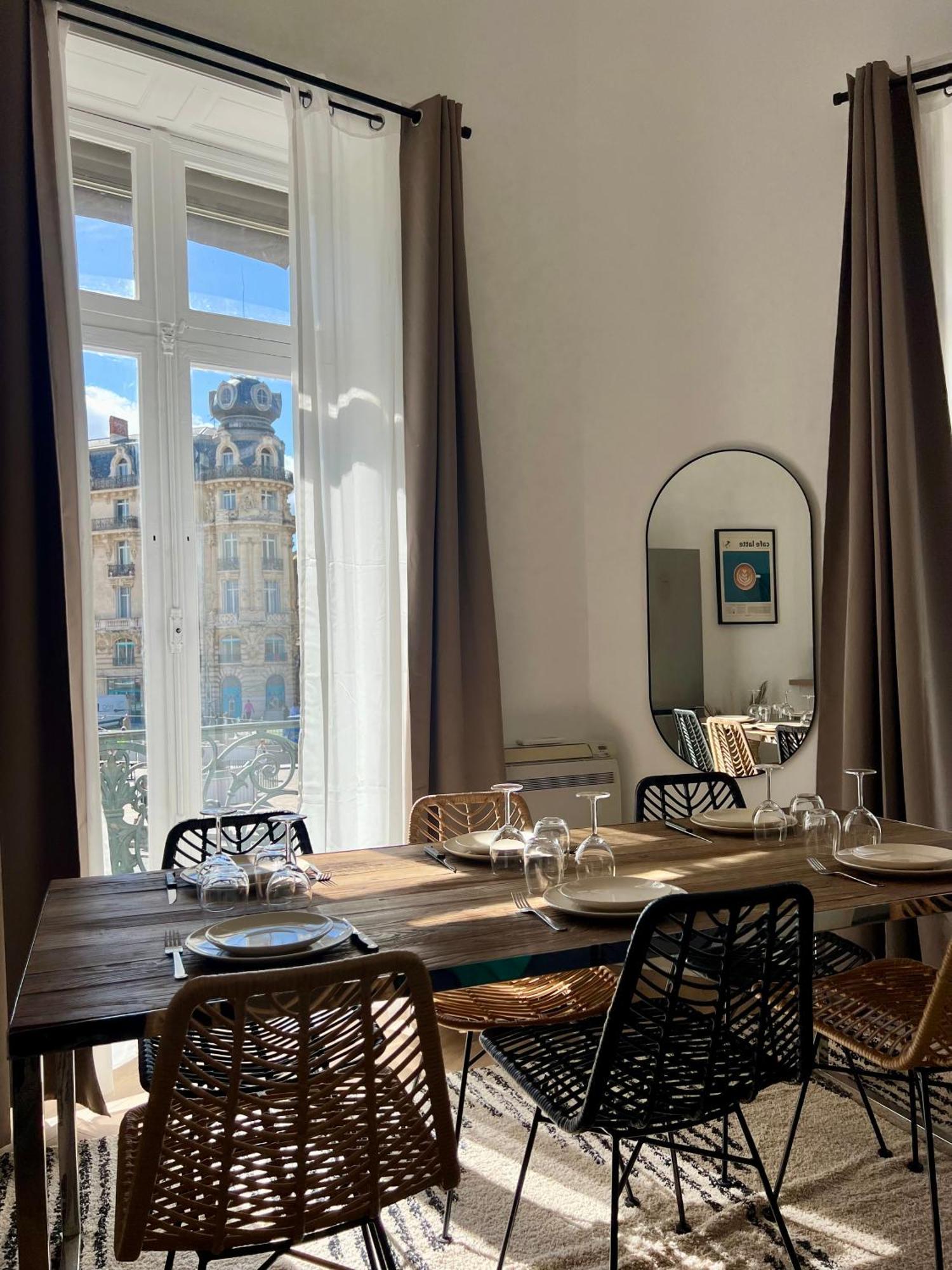 Maison El&ar - Place De La Comedie, Wifi Apartment *