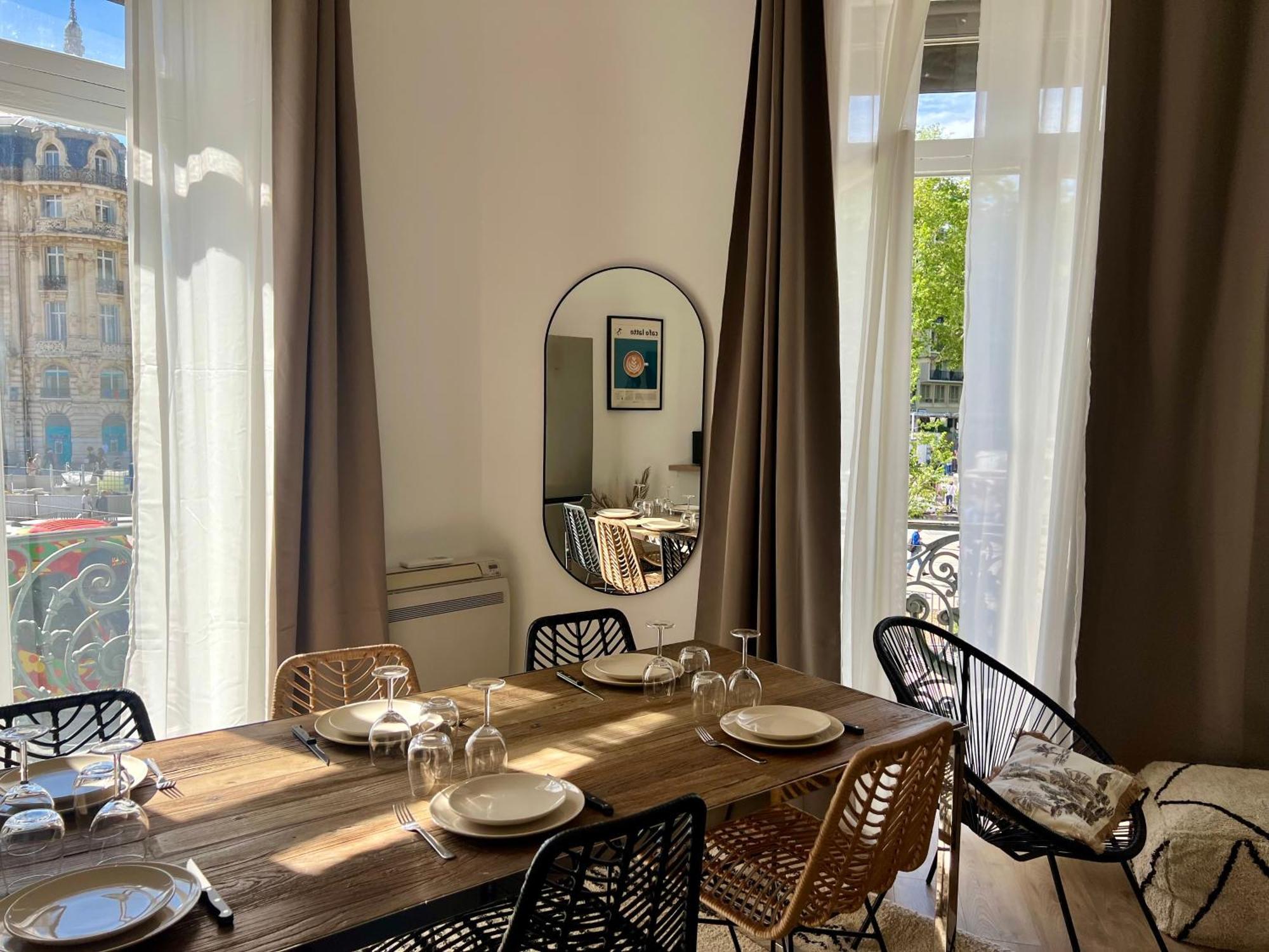 Maison El&ar - Place De La Comedie, Wifi Apartment *